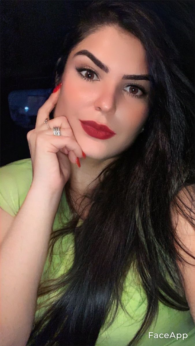 <em>Marcela Escobar (48 años) </em>